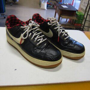Nike Air Force 1 Low Men's 9 Lumberjack Pack Plaid Shoe's 718152-015